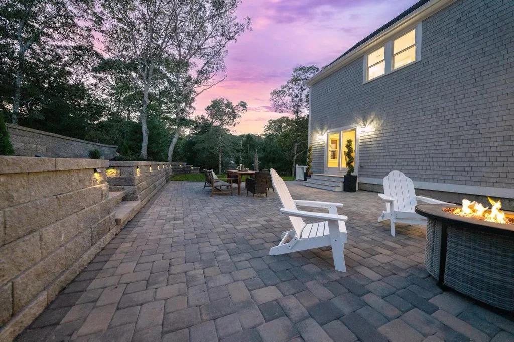 Professional retaining wall and stone steps construction in Massachusetts