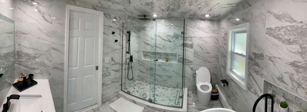 Contemporary Full Bath