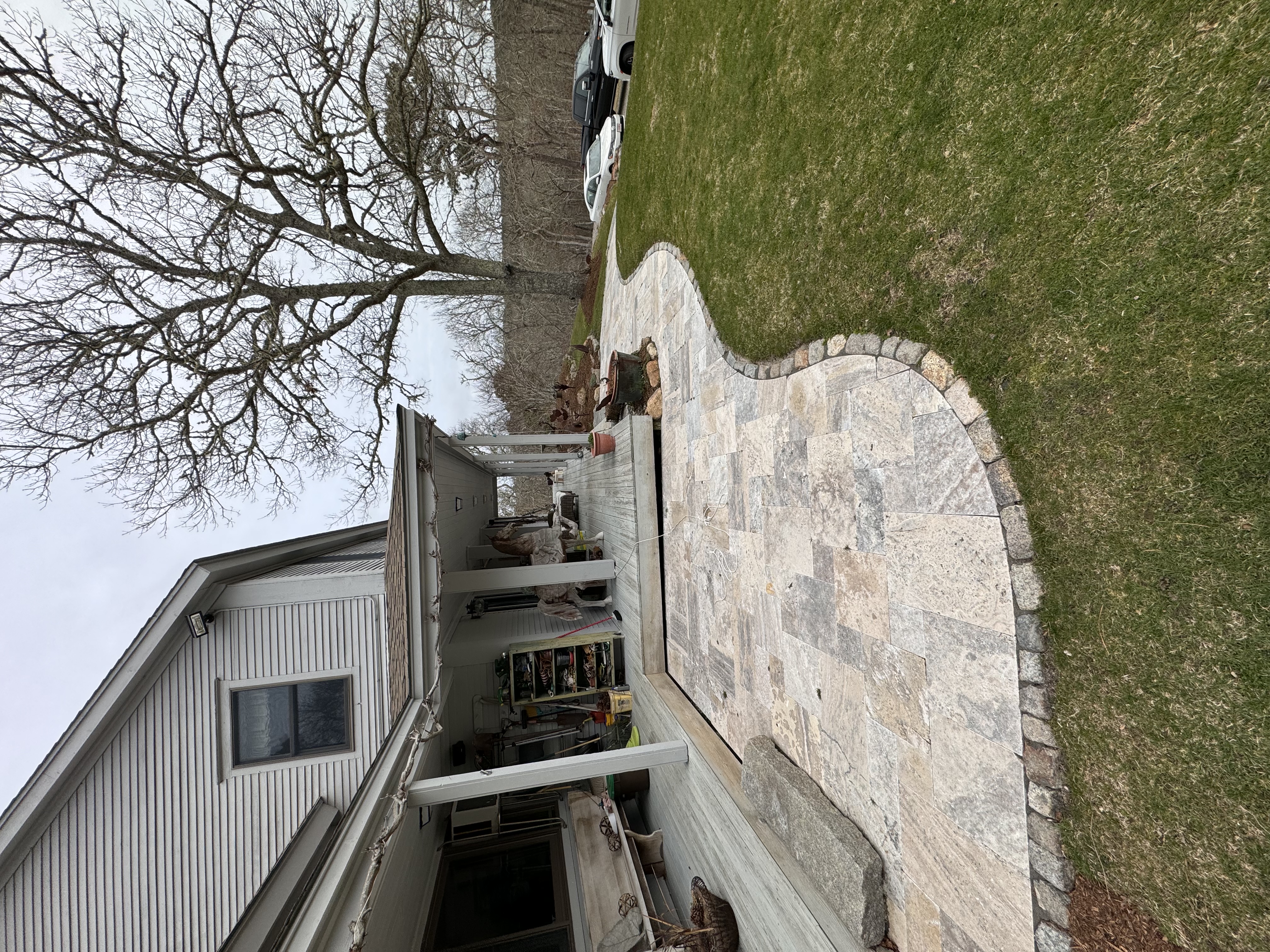 Travertine Patio Installation